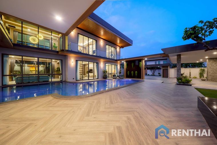 M Mountain Grand Villa