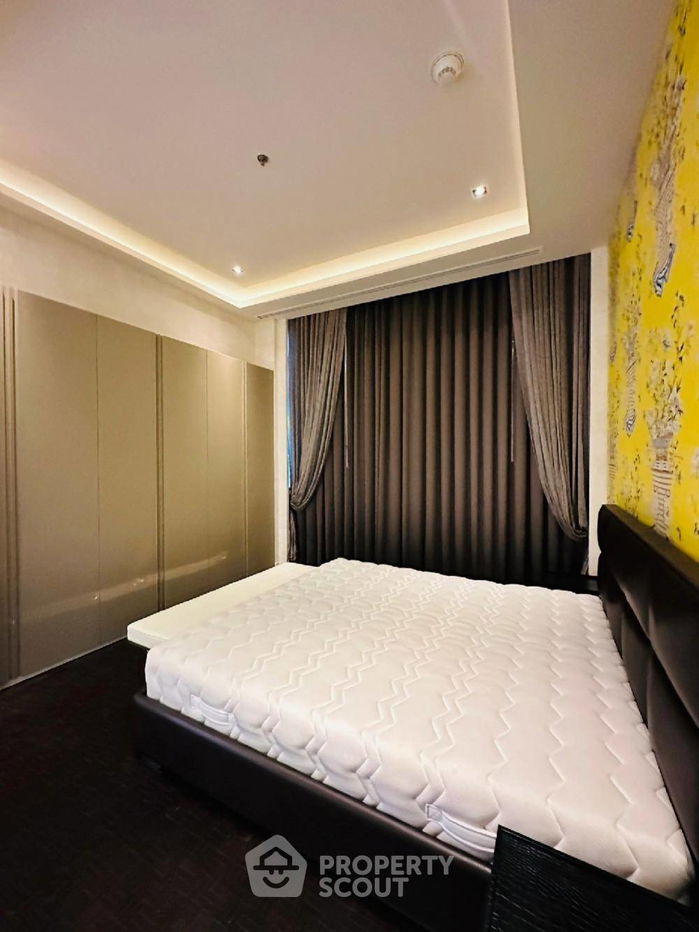 picture 2-BR Condo at Four Seasons Private Residences Bangkok near BTS Saphan Taksin (ID 1291469) - 13/20