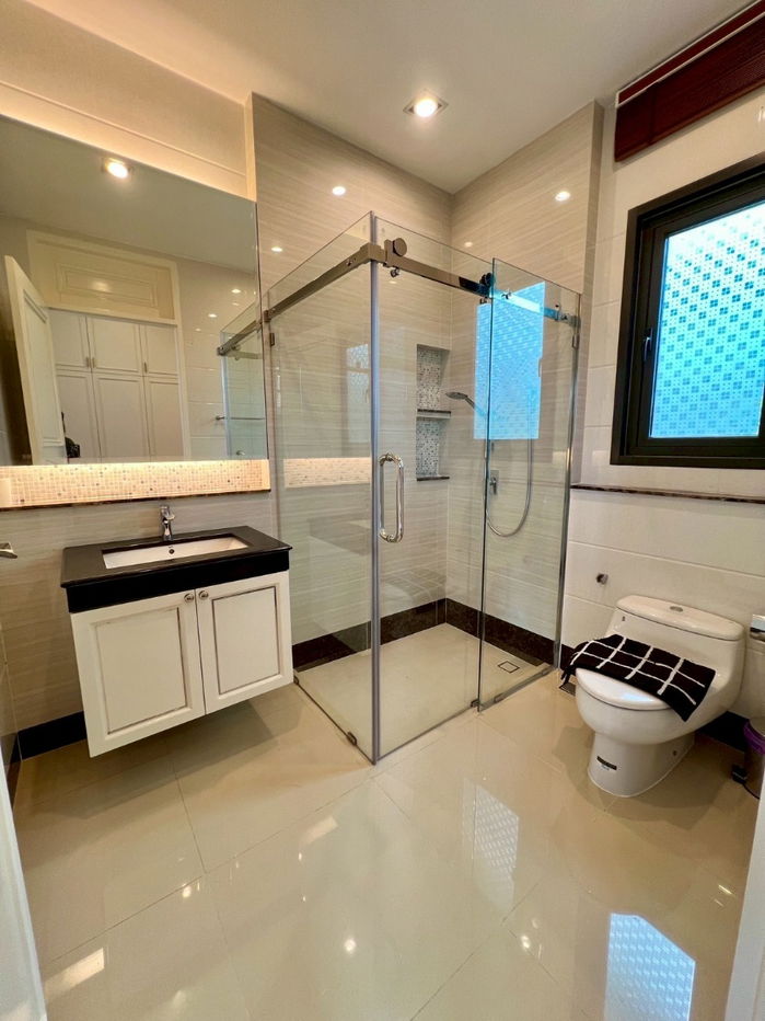 picture PK006 Luxury Detached Home in a Prime Location the Grand Pinklao - 13/20