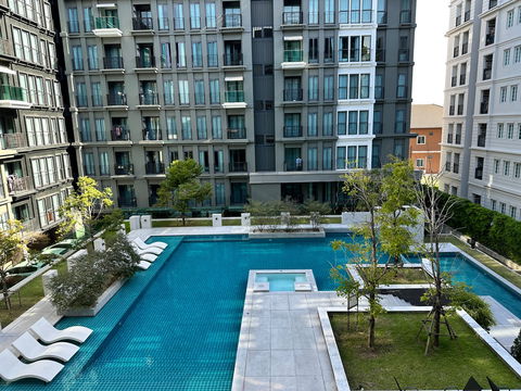 Chamonix Condo ศรีราชา - แหลมฉบัง ม.เกษตร 📌ชั้น 4 อาคารบี 🏠 1 ห้องนอน 35 ตรม. 🍁 10,000 บาท 