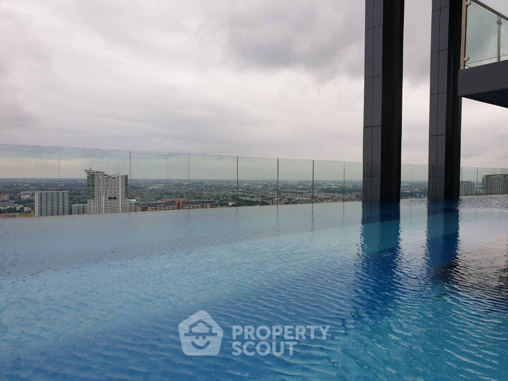 picture 1-BR Condo at The Tree Hua Mak close to Ramkhamhaeng (ID 629095) - 9/13