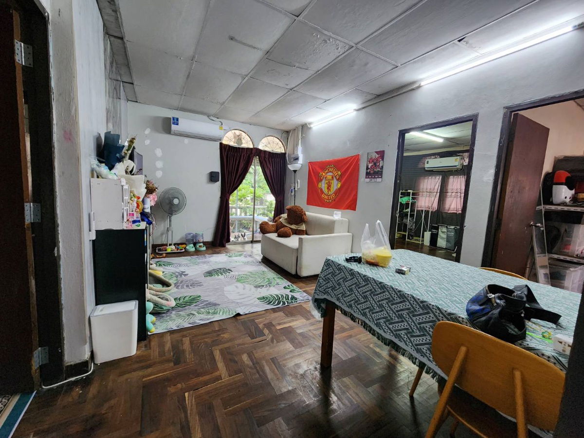 รูป ให้เช่าบ้านเดียว 50 ตรว. ซอยลาดพร้าว 62-64 3 ห้องนอน 2 ห้องน้ำ 1 ห้องเก็บของ 1 ห้องครัว (เจ้าของโพสต์เอง) - รูปที่ 19/19