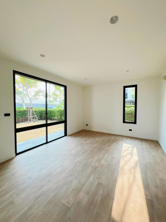 รูป PK007 ขายบ้านเดี่ยวหลังมุมสไตล์โมเดิร์น โครงการเศรษฐสิริ จรัญฯ-ปิ่นเกล้า 2 - รูปที่ 3/18