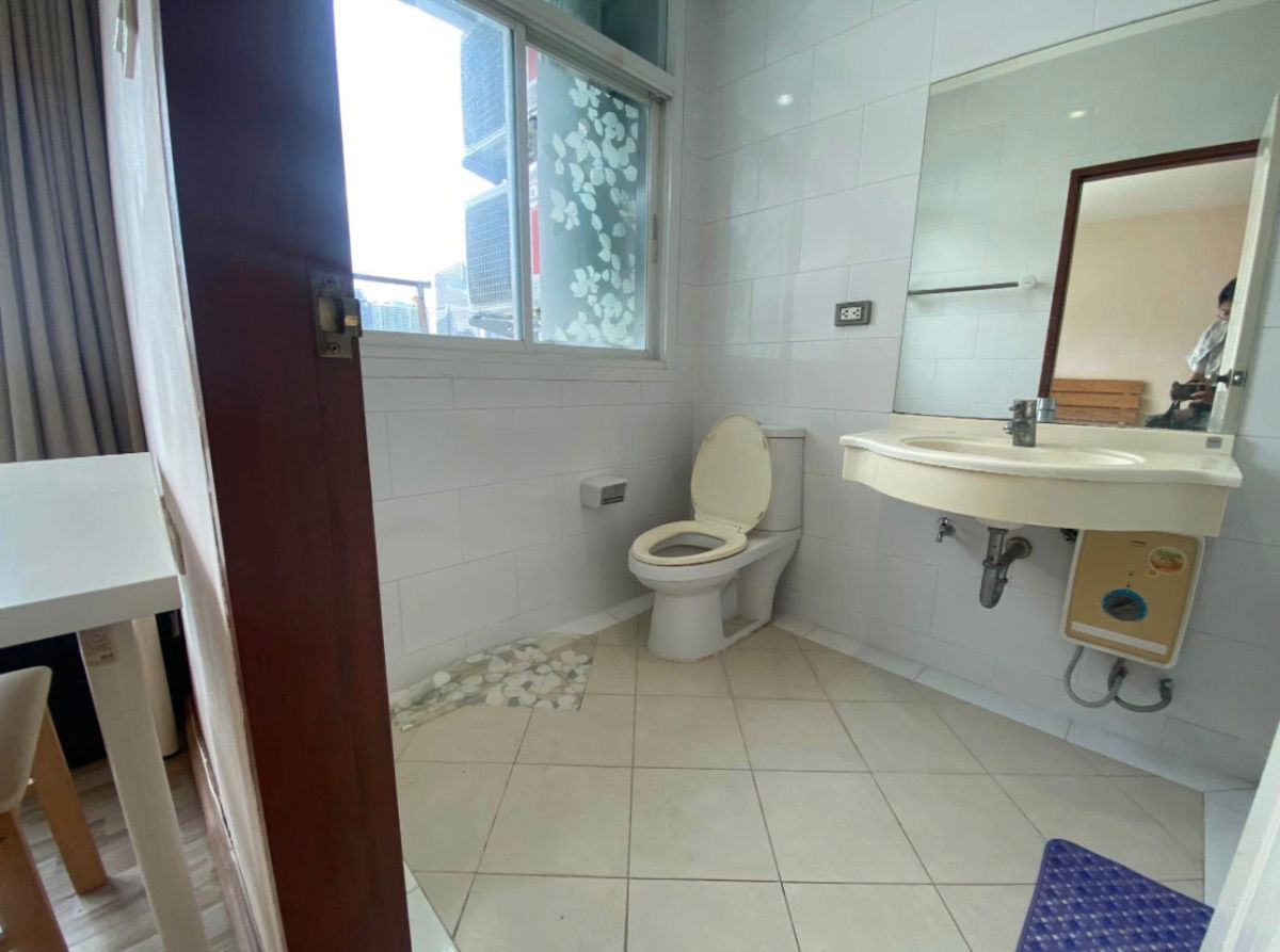 picture For rent ✨CONDO PG 1 Rama 9 ✨ Near MRT Rama 9 🚝 Next to MRT Rama 9, walkable 📣 - 9/10