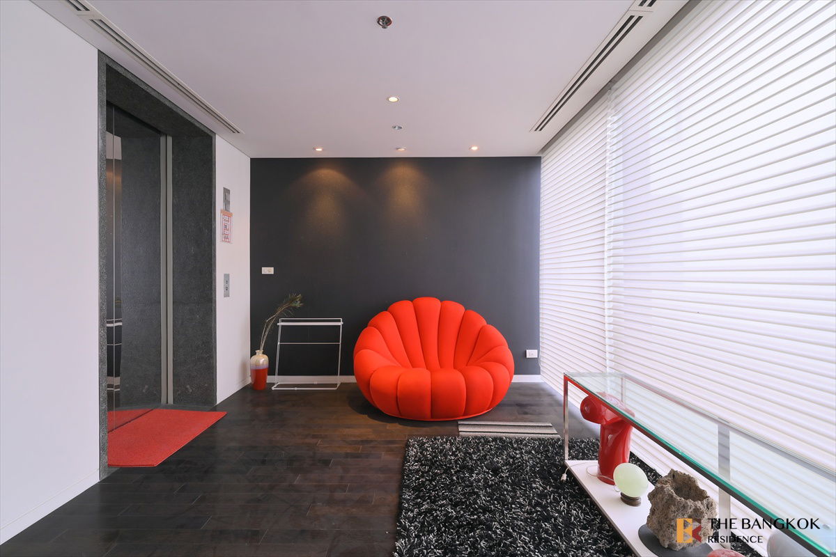 picture Hansar Residences Bangkok 💫 Facing sport club unit ✨ Near  BTS Ratchadamri - 8/18