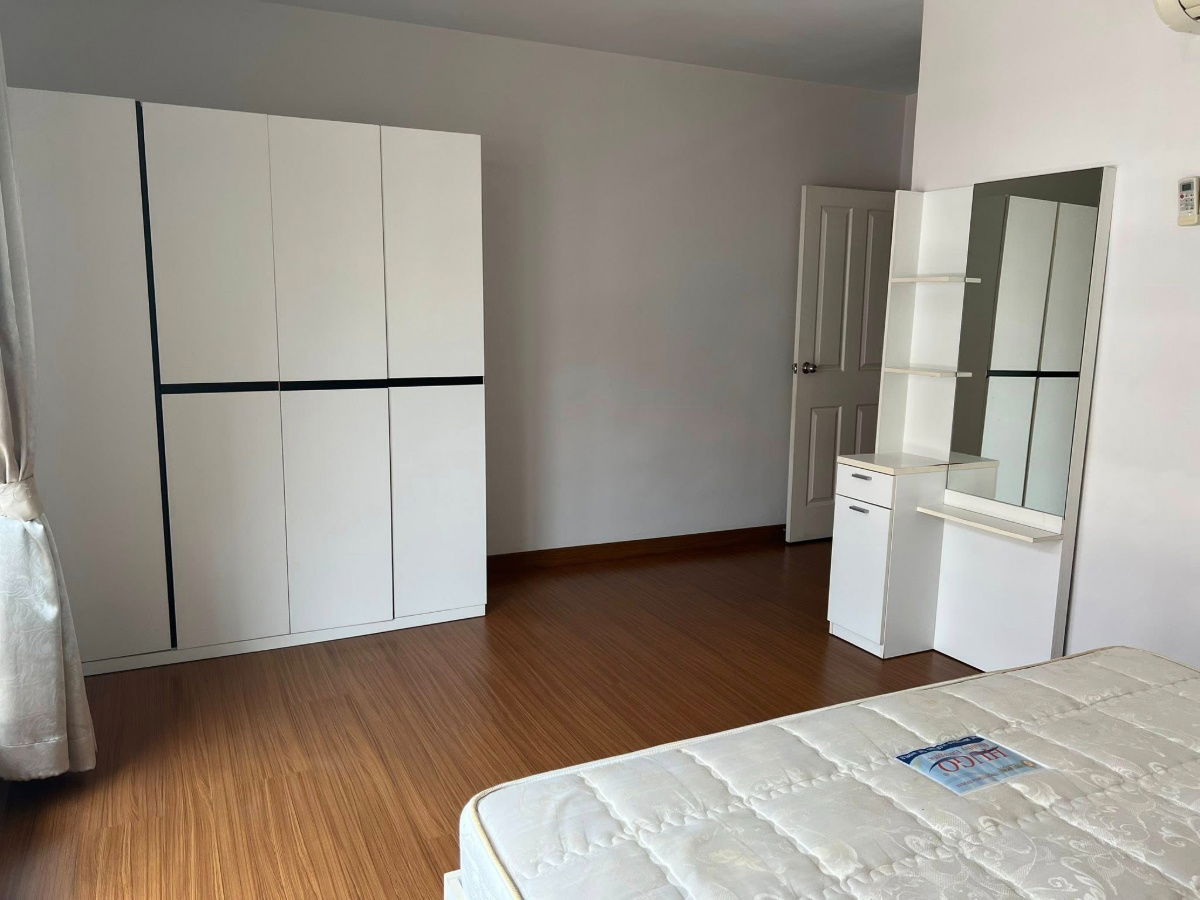 picture Townhome for rent at Townhome in the heart of the city, Sathorn - 9/10