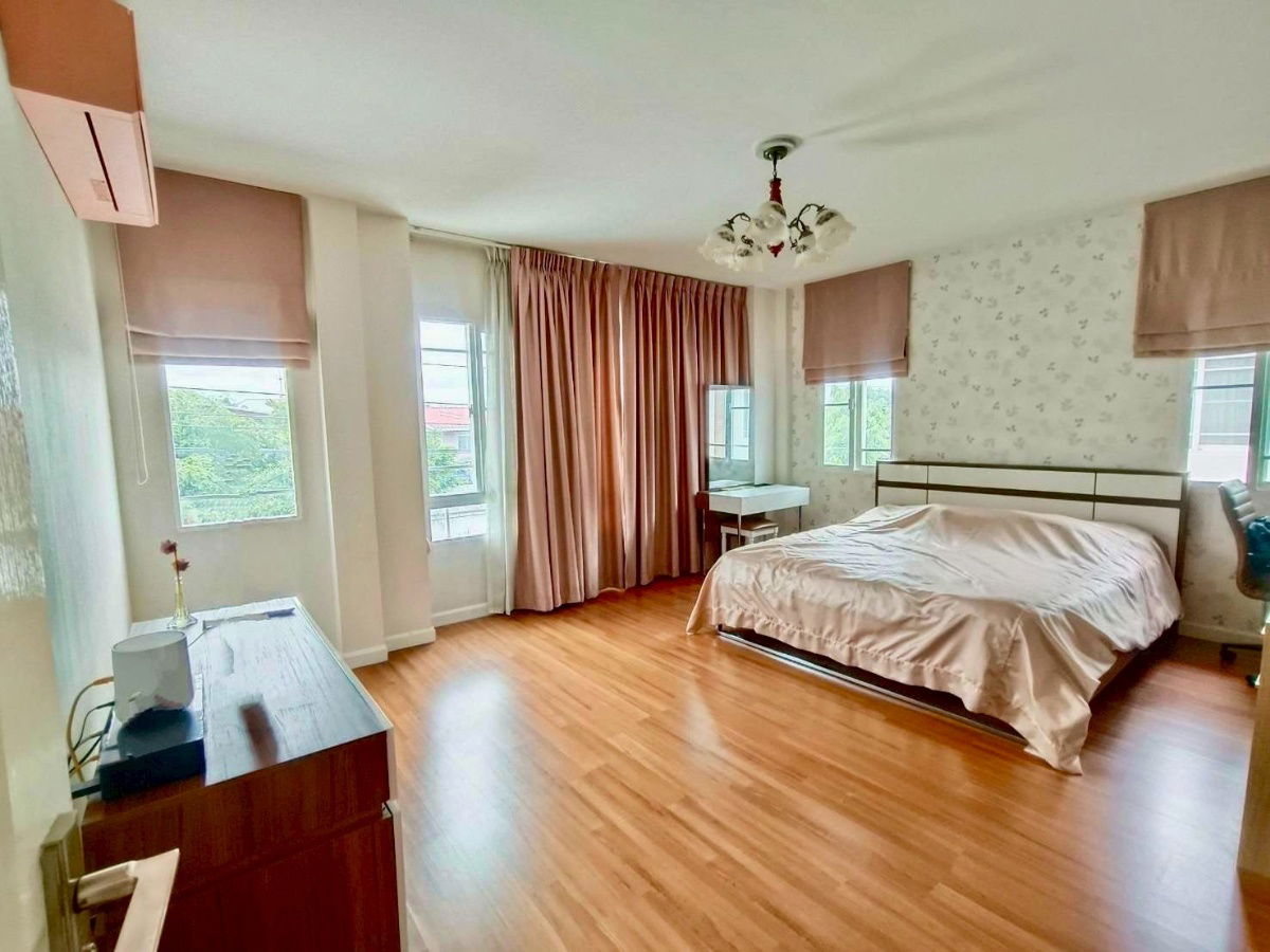 รูป 🏡 ให้เช่าบ้านเดี่ยว 2 ชั้น โครงการมัณฑนา พระราม 9 - ศรีนครินทร์ ซอย 11/3 - รูปที่ 20/35