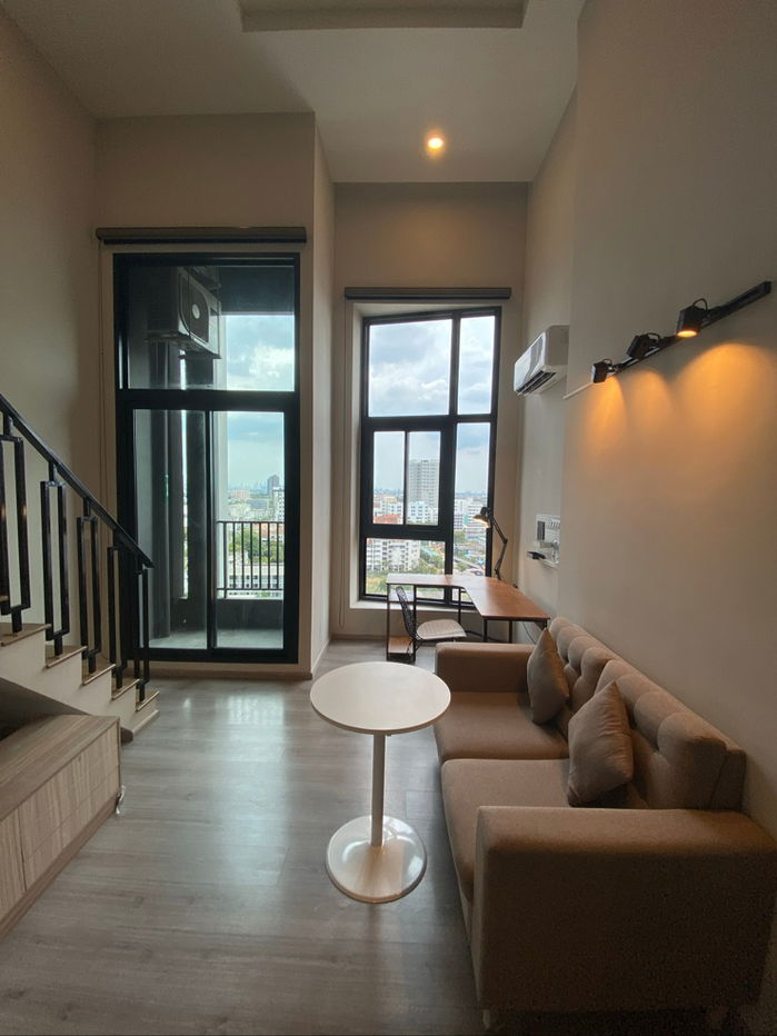 picture Ken Attitude Rattanathibet Condo, duplex-loft, riverside riverview, next to the BTS, close to many amenities. - 5/15