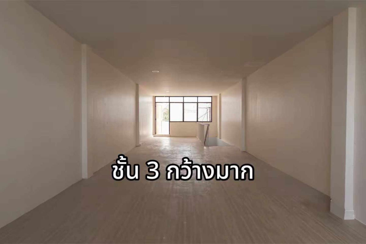 รูป ขายด่วน ตึกแถวทำเลทอง ติดถนนใหญ่ ปากซอยลาซาล37(สุขุมวิท105)  รีโนเวทใหม่ - รูปที่ 2/21