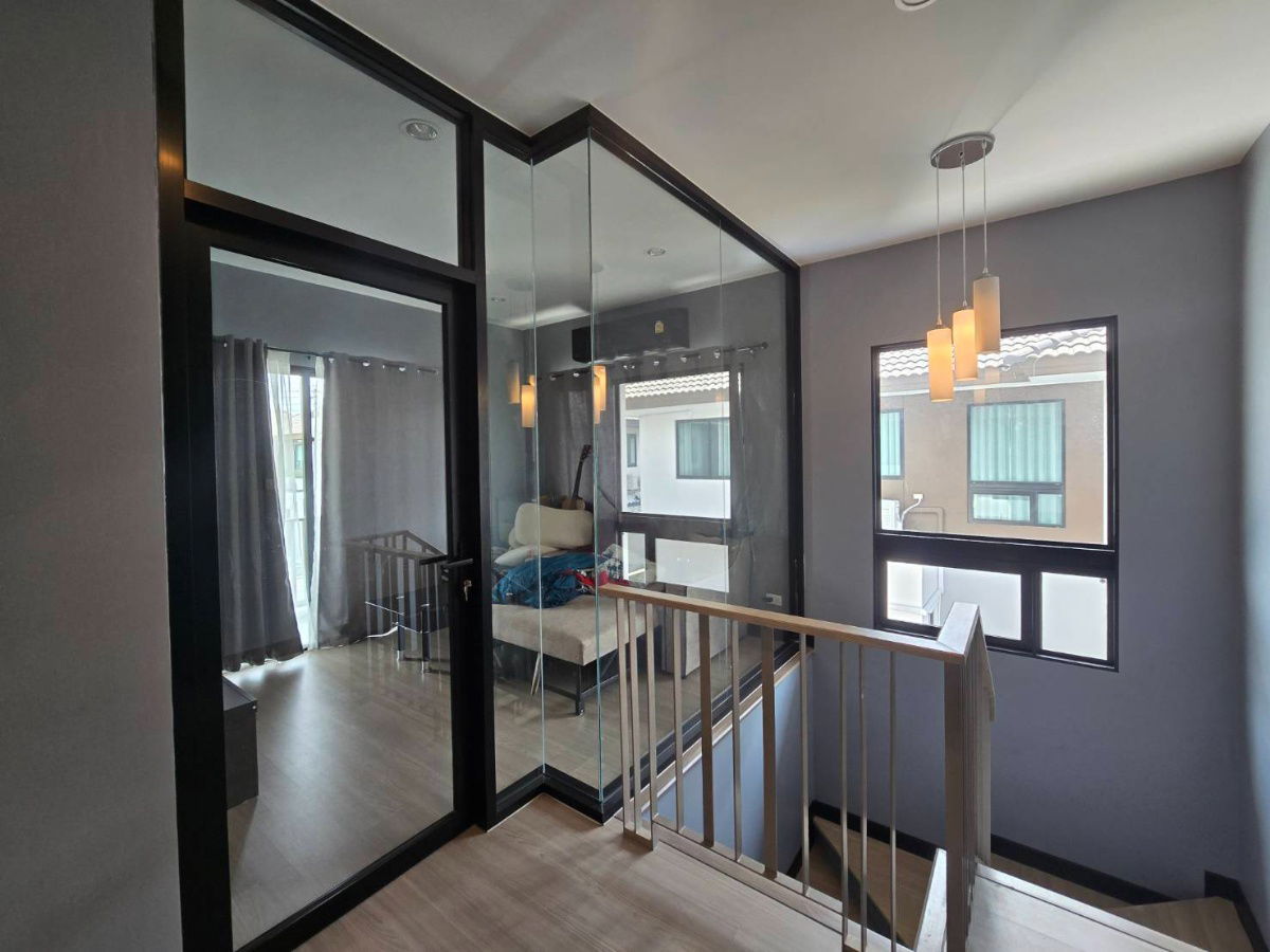 รูป ขายบ้านเดี่ยว 2 ชั้น สราญสิริ รังสิต 3 ห้องนอน พร้อมเข้าอยู่ ทำเลดี เดินทางสะดวก ถนนรังสิต-ปทุมธานี - รูปที่ 5/10