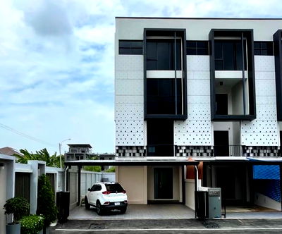เช่าทาวน์โฮม รร.สายอักษร : 🔥For Rent!! Conner unit 3b4b 65k - The Harmony Ramintra 62 📞Call 096 896 5953