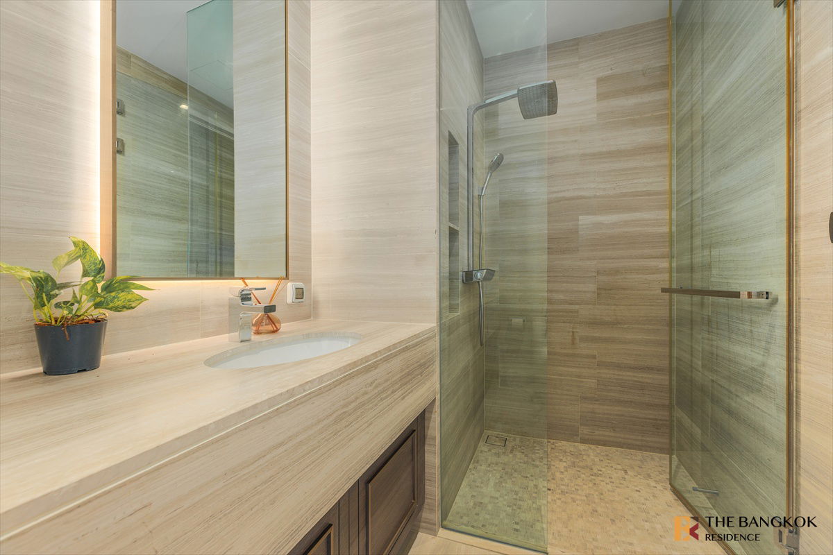 picture  💎Luxury Condo at Special Price The Diplomat 39 near BTS Phrom Phong  - 20/20