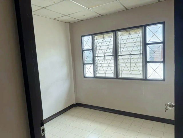 picture KMUTNB 2.5 km. MRT Bang O 1.6 km. Townhouse for rent 3-storey 18sq.wa. 220sq.m. 4 bed 3 bath - 8/8