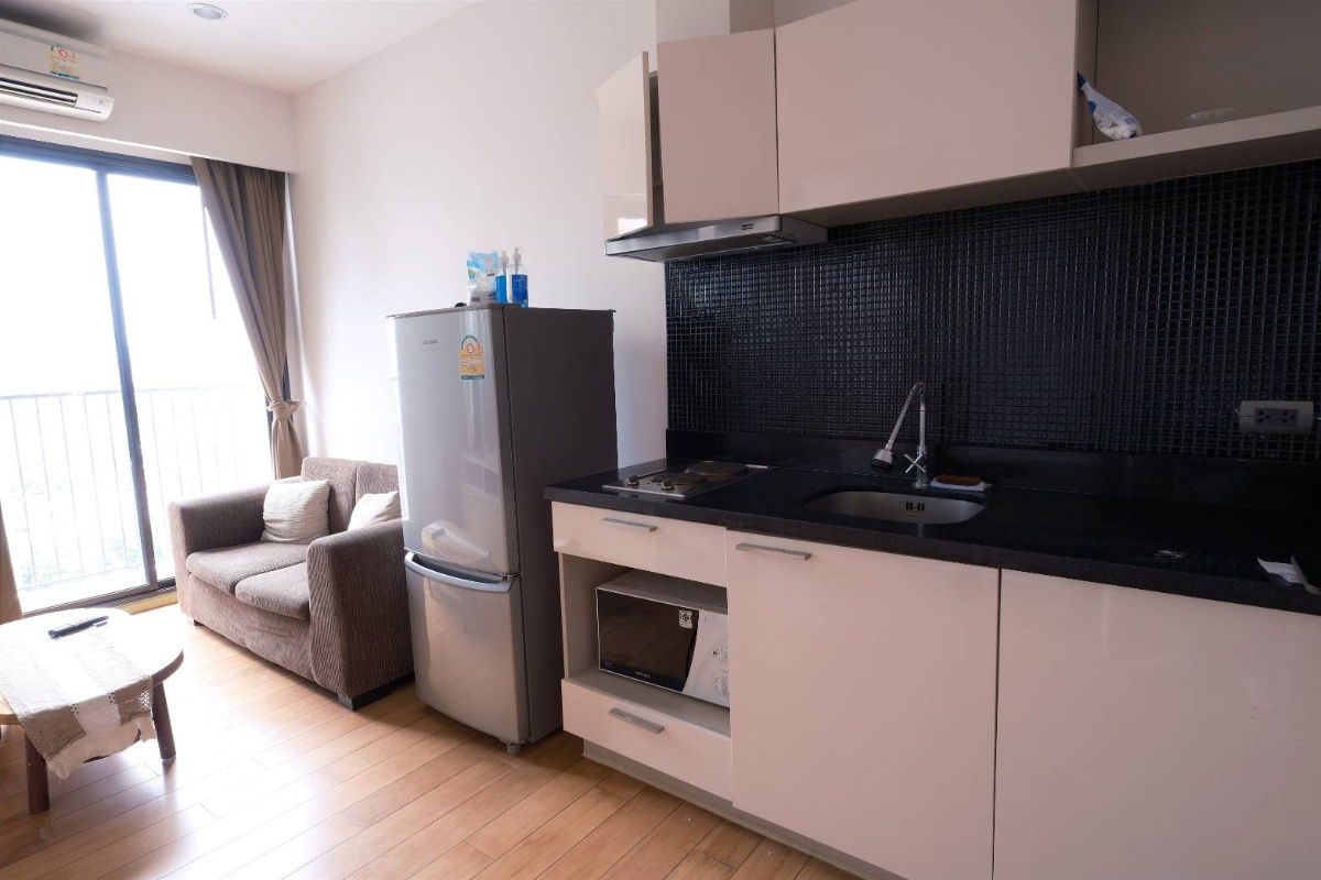 picture  Forrent FUSE Sathorn-Taksin Condominiums  - 5/9