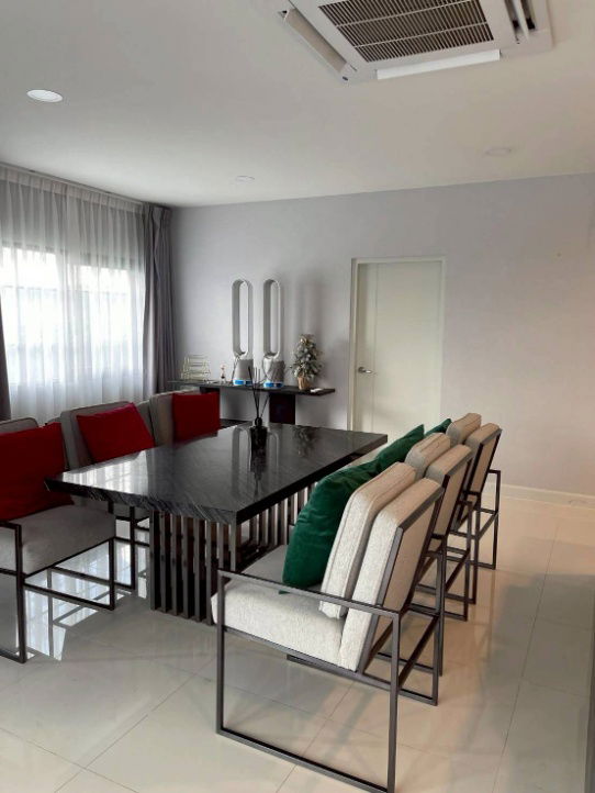 รูป ★ Rare Unit ★ บ้านเดี่ยว 2 ชั้น 77.00 ตร.ว., 282.00 ตร.ม. | 4 ห้องนอน 5 ห้องน้ำ | ใกล้ เมกะ บางนา 5 นาที, โรงพยาบาลพริ้นซ์ สุวรรณภูมิ 14 นาที - รูปที่ 15/17