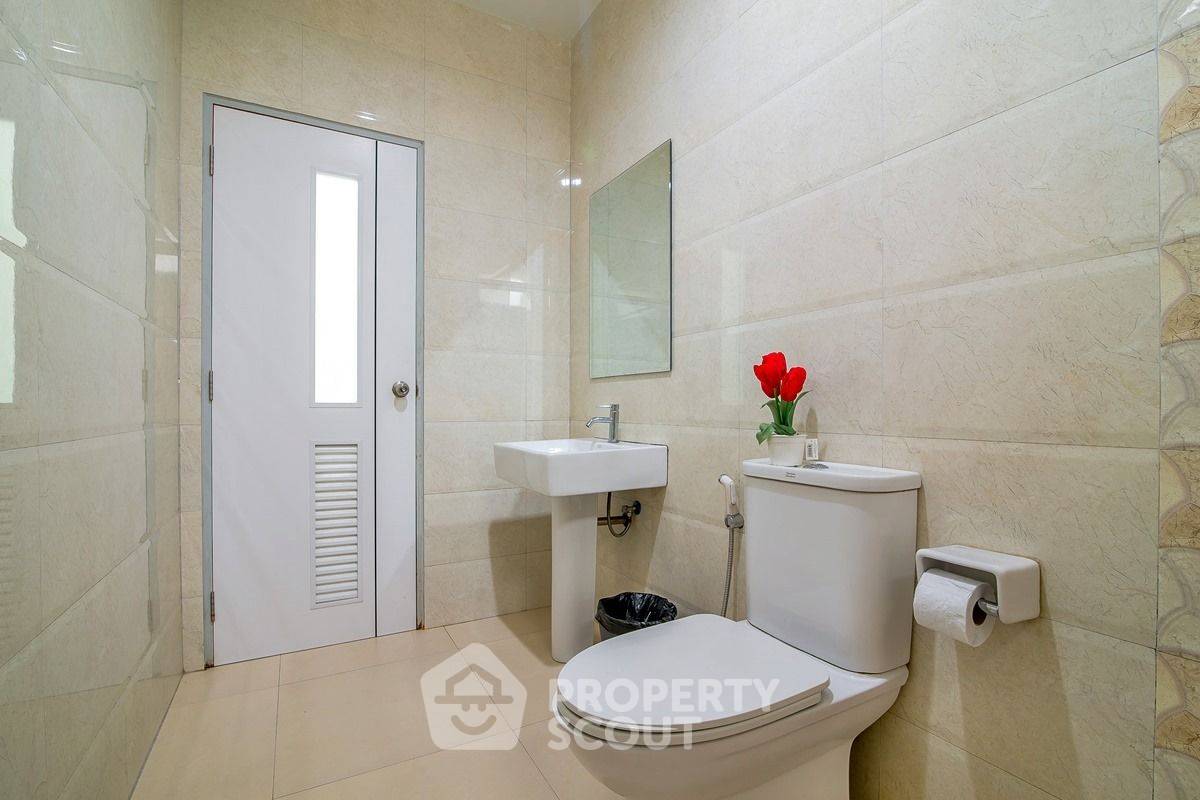 รูป วิลล่า 3-ห้องนอน ใกล้ บ้านศิลปินหัวหิน (ID 2280776) - รูปที่ 10/10