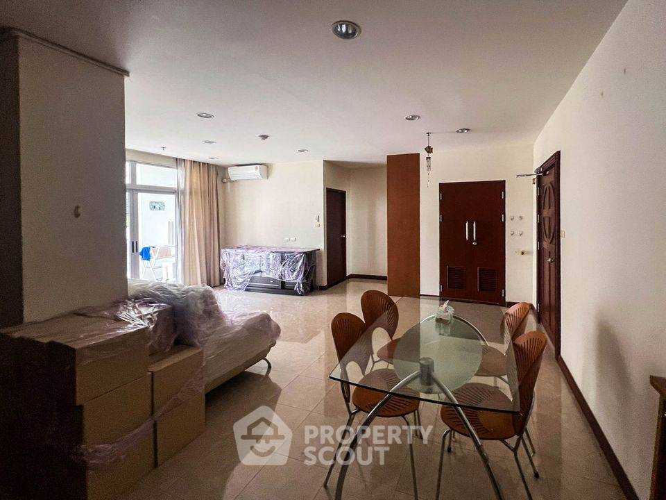 picture 1-BR Condo at River Heaven Chareonkrung in Bang Kho Laem (ID 1803118) - 1/8