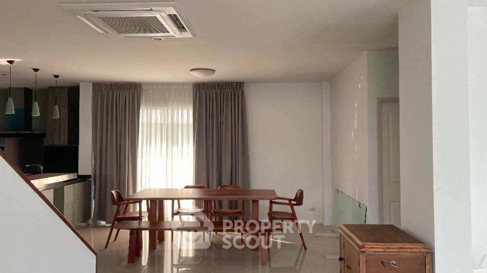 picture 4-BR House in Saphan Sung (ID 1111849) - 25/70