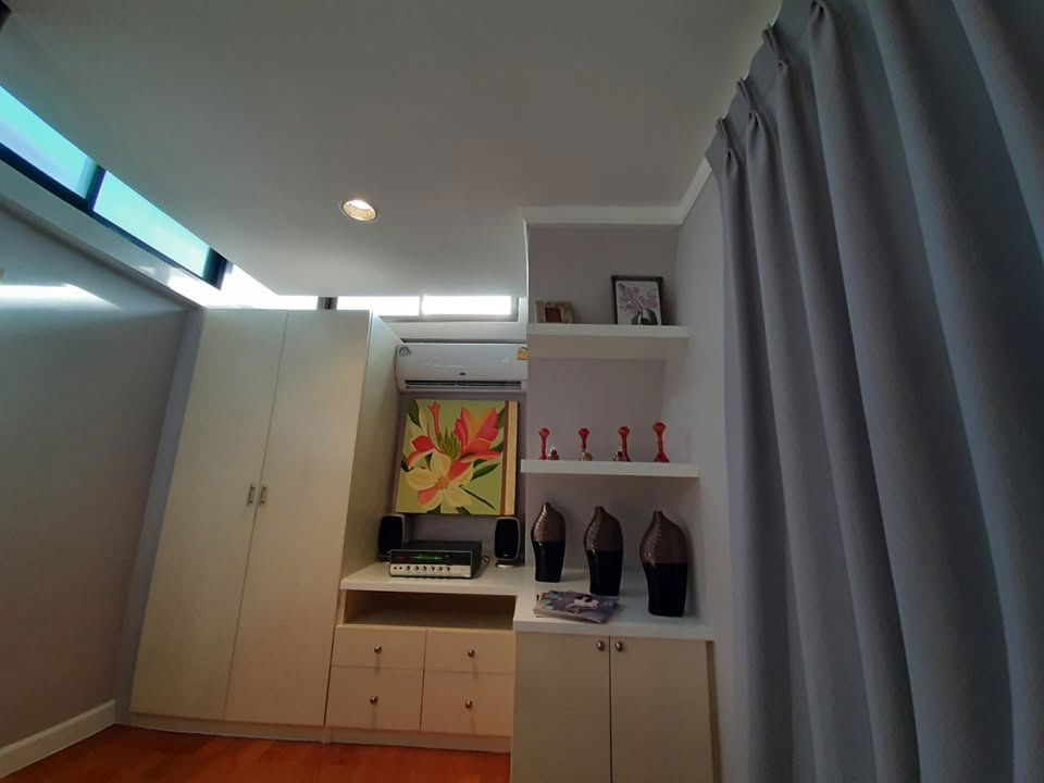 รูป ขายคอนโด Supalai Place Sukhumvit 39 ราคา 17,770,000 บาท [MKsr250808] - รูปที่ 11/28