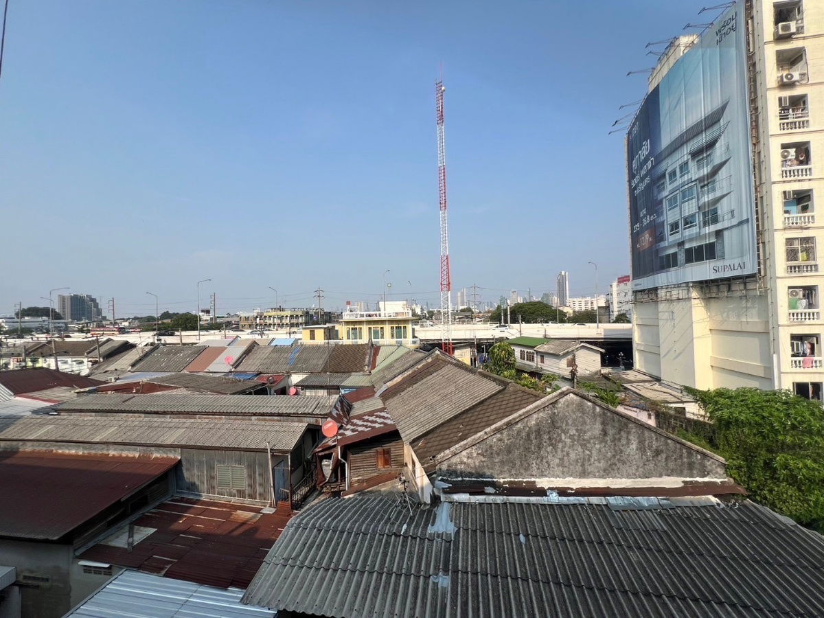 รูป (ให้เช่า) ตึกแแถว 3.5 ชั้น ใจกลางแหล่งของกินตลาดพลู ซอยเทอดไท 29  - รูปที่ 2/7