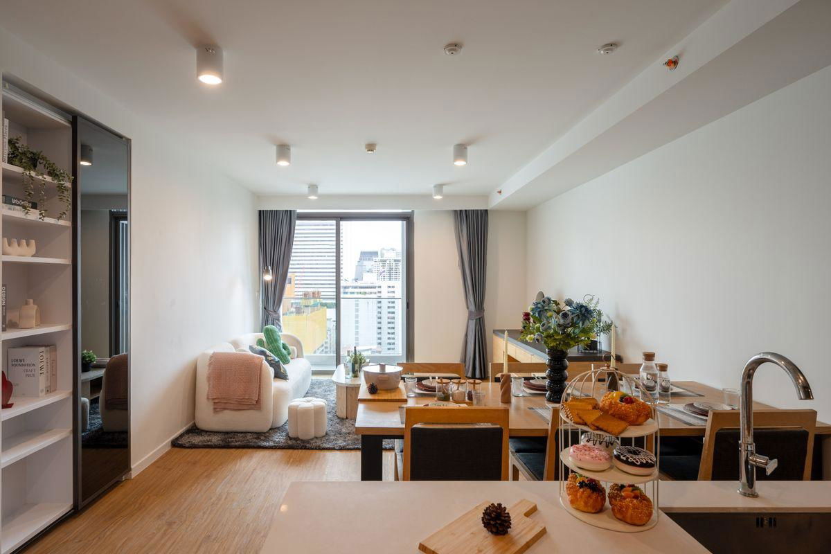 picture For sale: 3 bedrooms, large room size of 108.6 sq.m, Siamese Surawong. - 4/25
