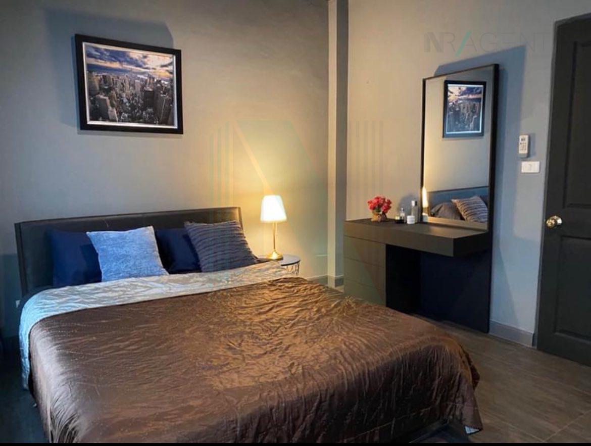 picture For Rent 3-story Townhouse BAAN KLANG MUANG THE PARIS RAMA9-RAMKAMHANG 3 bedroom 3 bathroom - 2/8