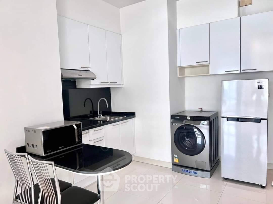 รูป คอนโด 2-ห้องนอน ที่ ซิตี้ สมาร์ท สุขุมวิท18 ใกล้ BTS อโศก (ID 1794748) - รูปที่ 7/14