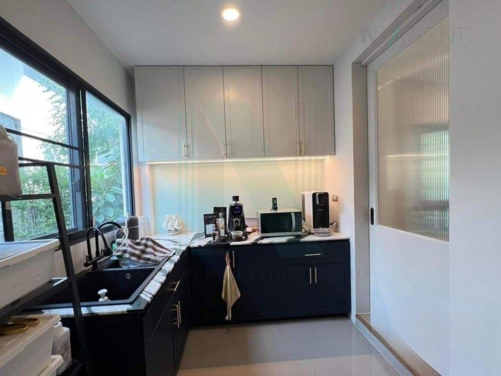 รูป ขายบ้านเดี่ยว 2 ชั้น โครงการ เซนโทร อ่อนนุช-สุวรรณภูมิ 4 ห้องนอน 5 ห้องน้ำ - รูปที่ 3/8