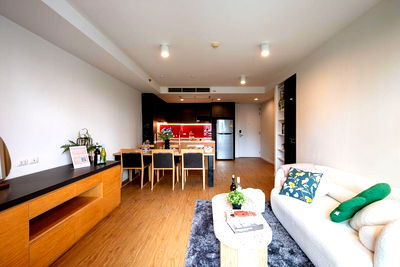 คอนโด รร.อัสสัมชัญ คอนแวนต์ สีลม : ขาย 3 ห้องนอน ห้องขนาดใหญ่ 108.6 ตร.ม. ไซมิส สุรวงศ์ Siamese Surawong