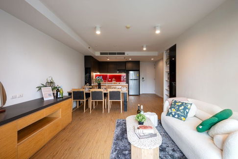 ขาย 3 ห้องนอน ห้องขนาดใหญ่ 108.6 ตร.ม. ไซมิส สุรวงศ์ Siamese Surawong