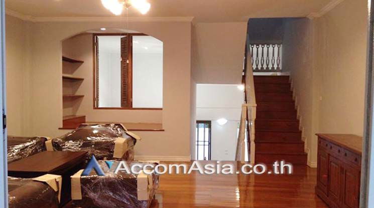 picture 🔼🔽 AccomA 📩  3 BR Townhouse @Fantasia Villa 2 (AA17858) - 5/9