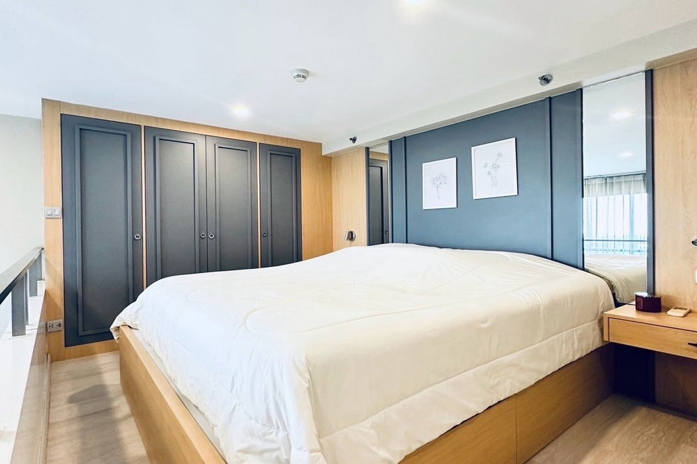 picture For Rent !!🔥 Code C20221202691..KnightsBridge Prime Sathorn, 1 bed Duo, 1 bathroom, City view, high floor, furnished, Modern style, ready to move in  - 5/8