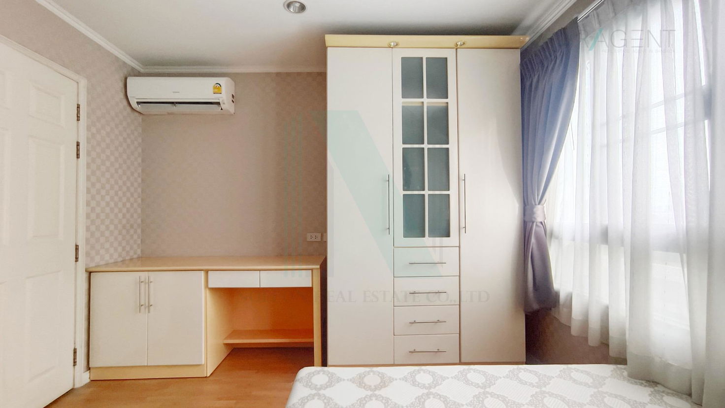picture 🎉 For Sell Condo LUMPINI VILLE PHAHOL-SUTHISARN Building 1, Floor 8,1 bed room, Room size 37 sqm - 1/8