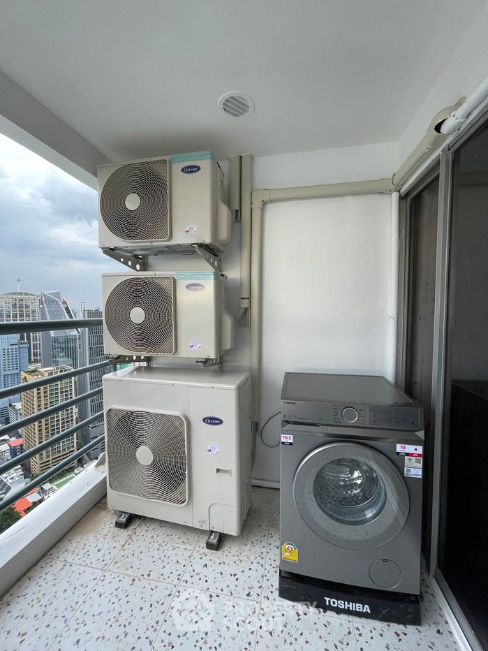 picture 2-BR Condo at The Waterford Diamond Tower Sukhumvit near BTS Phrom Phong (ID 2229777) - 11/19