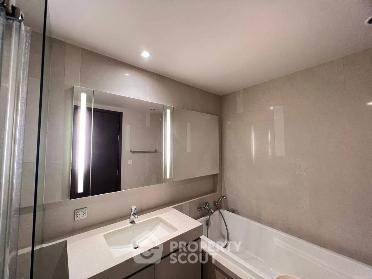 picture 3-BR Condo at Quattro By Sansiri near BTS Thong Lor (ID 2036288) - 6/11