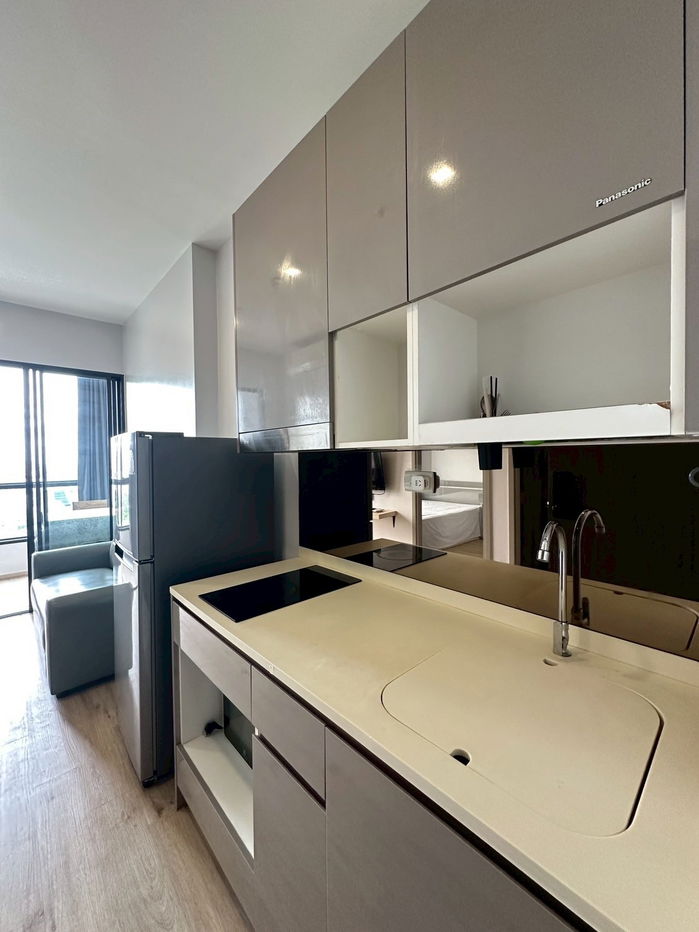picture 🛋️💗 The Rich Rama 9-Srinakarin 💗🛋️ Clean room, fully furnished, ready to move in🔥🔥 LINE ID: @471ovhib 📲 - 15/20
