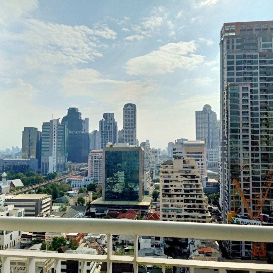 picture 🚈 Condo Life @ Sathorn 10 – Prime location near BTS Saint Louis ⭐️ - 6/7