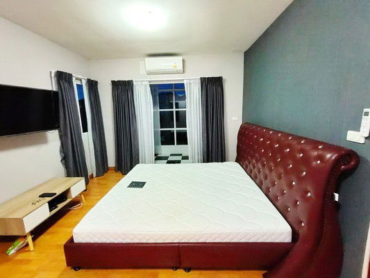 picture FOR RENT PRUKSA VILLAGE 5 WONGWAEN - RATTANATHIBET / 3 bedrooms 2 bathrooms / 55 Sqw. 160 Sqm. **22,000** CLOSE TO CENTRAL PLAZA WESTGATE - 7/14