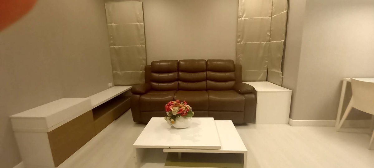 รูป FOR RENT | ราคากันเอง 2 ห้องนอน 62 ตร.ม. ชั้นบนสุด เฟอร์ครบพร้อมเข้าอยู่  - รูปที่ 1/19
