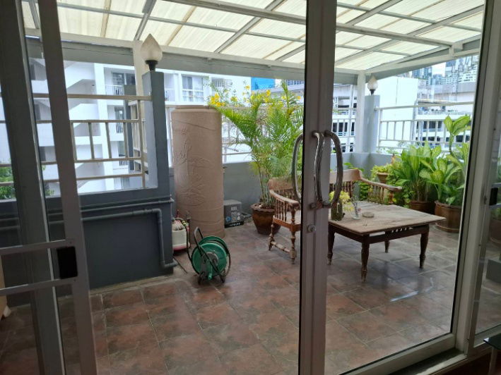 รูป Home for sale on Ekkamai Road, Ready to move in. - รูปที่ 15/20