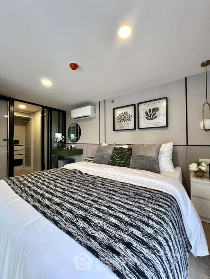 picture 2-BR Condo at SOHO Bangkok Ratchada near MRT Huai Khwang (ID 2017651) - 10/14