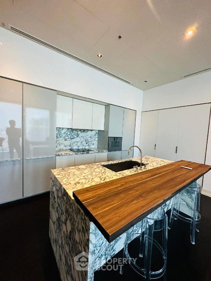 picture 2-BR Condo at Four Seasons Private Residences Bangkok near BTS Saphan Taksin (ID 1291469) - 3/20