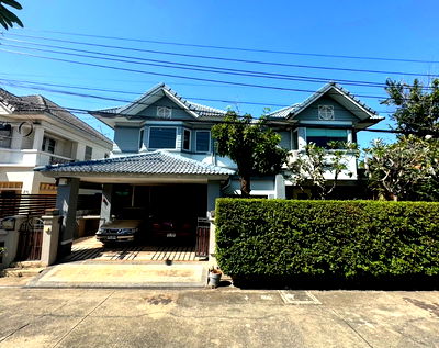 บ้านเดี่ยว นวลจันทร์ : ด่วน ขายบ้านดี่ยวสองชั้น หมู่บ้าน อารียาชบา นวลจันทร์ ในราคา 10.5 ล้านบาท 