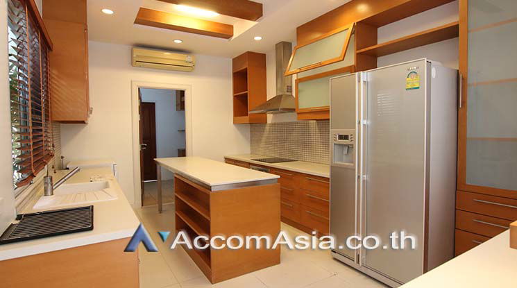 picture 🔼🔽 AccomA 📩 Pet friendly 4 BR House @Privacy and Peaceful (1815488) - 8/15