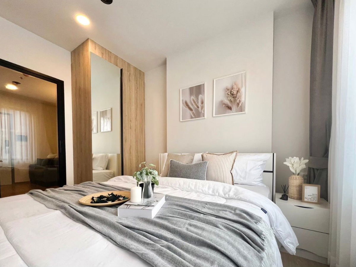 picture Code: KJ8444  for rent Chewathai PinKlao // Line ID: @kjcondo (with @) // - 2/10