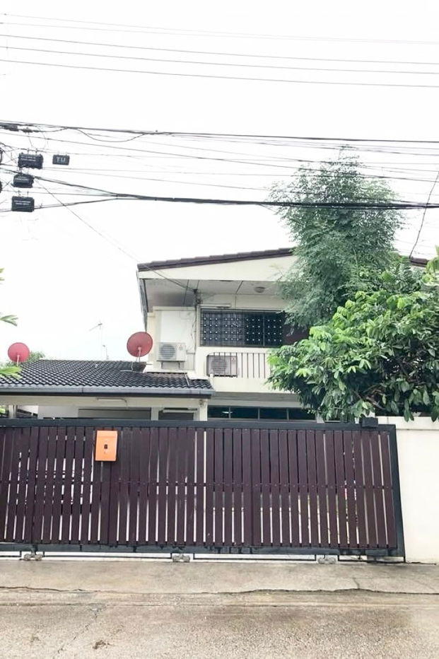 รูป ให้เช่าบ้านเดี่ยวเฉลิมสุขนิเวศน์ ถนนลาดปลาเค้า ซอยลาดปลาเค้า32  - รูปที่ 2/10
