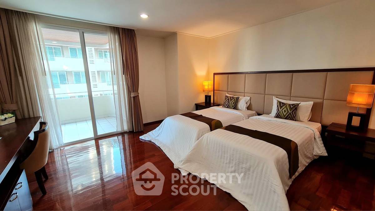 รูป คอนโด 3-ห้องนอน ที่ ปิยะทิพย์ เพลซ ใกล้ BTS พร้อมพงษ์ (ID 1552687) - รูปที่ 2/7