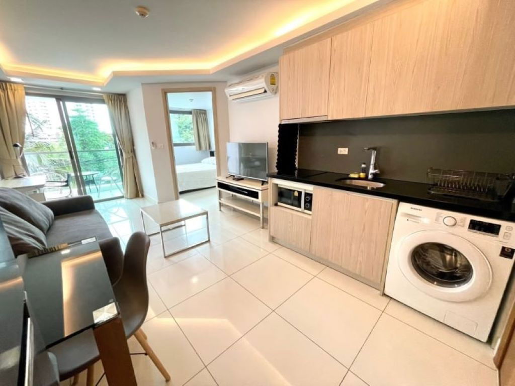 picture Urgent Sale Pattaya Condo Laguna Bay 2 Pattaya - 2/17