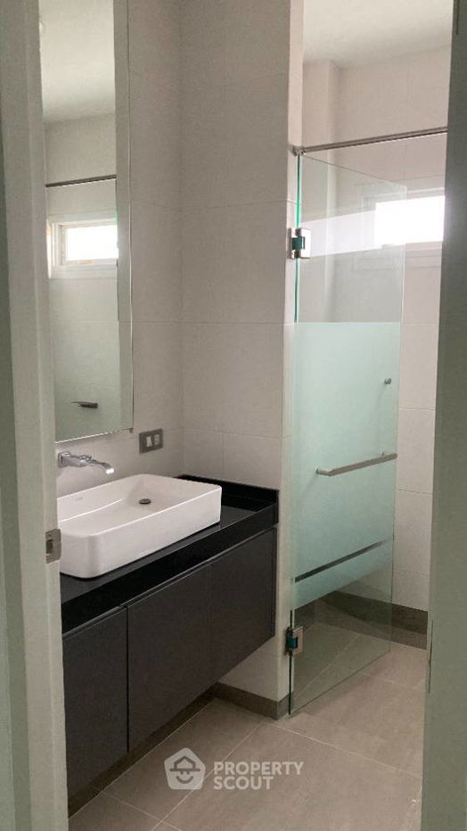 picture 4-BR House in Saphan Sung (ID 1111849) - 35/70