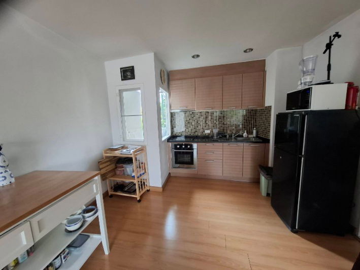 รูป Home for sale on Ekkamai Road, Ready to move in. - รูปที่ 18/20